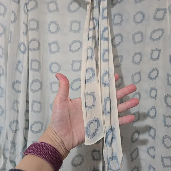 Vintage Giorgio Armani Sheer Blouse, SIZE 6 - Picture 5 of 16